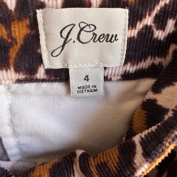 J.Crew Women's Buckled Mini Skirt in Leopard Corduroy Size 4 - Picture 3 of 3